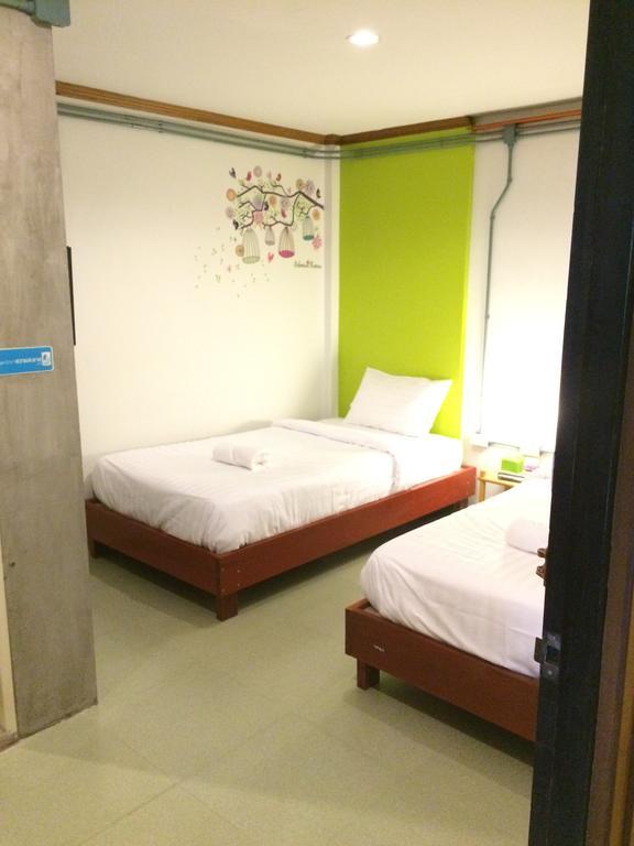 K2 Backpacker Hostel Khao Lak Habitación foto