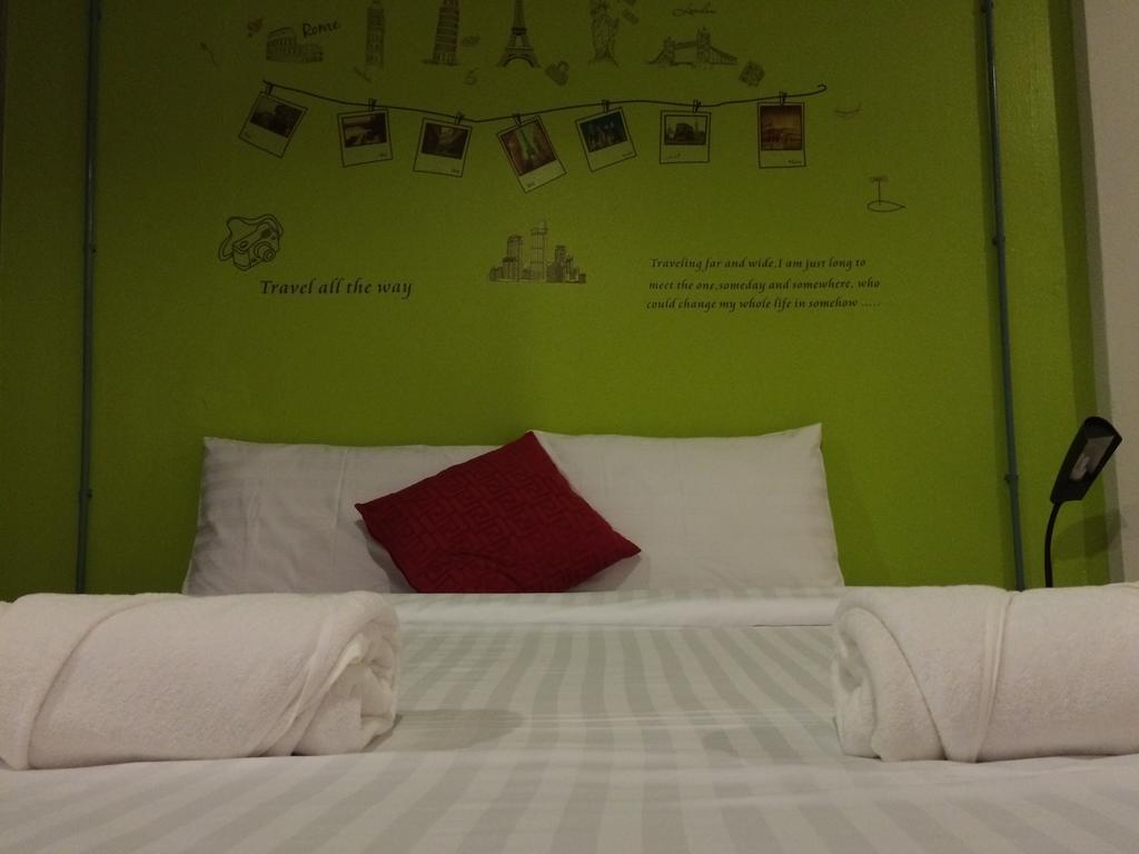 K2 Backpacker Hostel Khao Lak Habitación foto